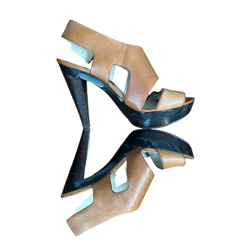Michael by Michael Kors Leather Slingback Sandals Size 7.5 Multistrap Buckle